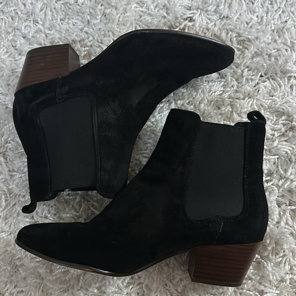 Sam Edelman Suede Bootie - 8.5